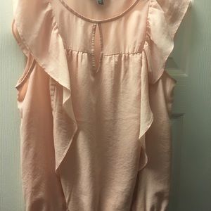 ‼️Sale! ✨ Express cute peach mauve shirt